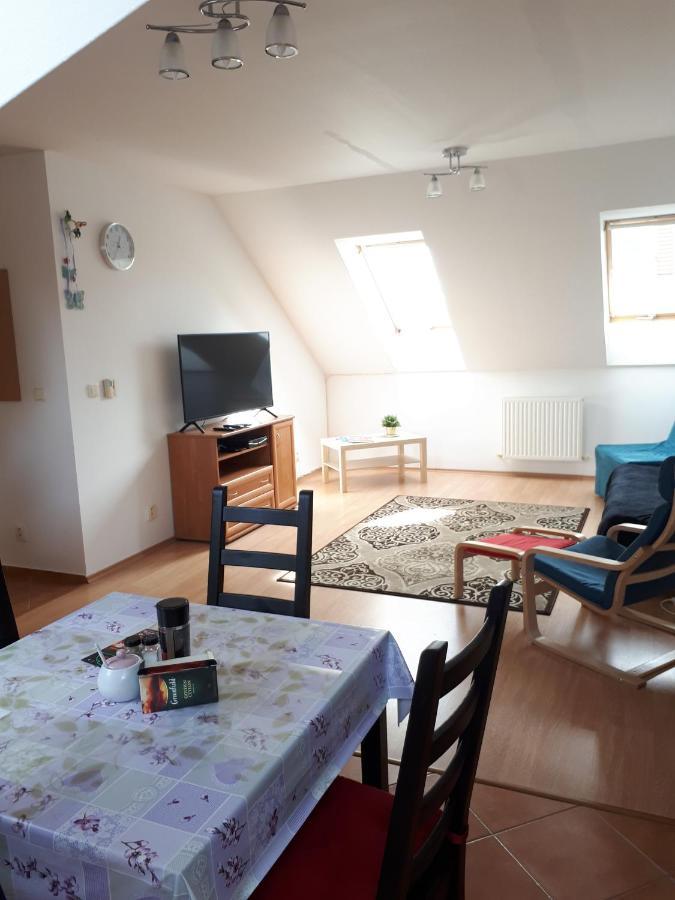 Apartment Biely Kostol エクステリア 写真